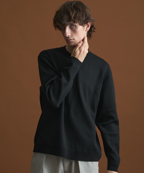 PUBLIC TOKYO（パブリックトウキョウ）の「【春先も大活躍】バウンドウールクルーネックニット /洗える/オフィスカジュアル/通勤/毛玉防止（ニット/セーター・メンズ・グレー/グレイッシュベージュ/ホワイト/ブラック/ダークグレー・1/4/3/2）」の12枚目の写真