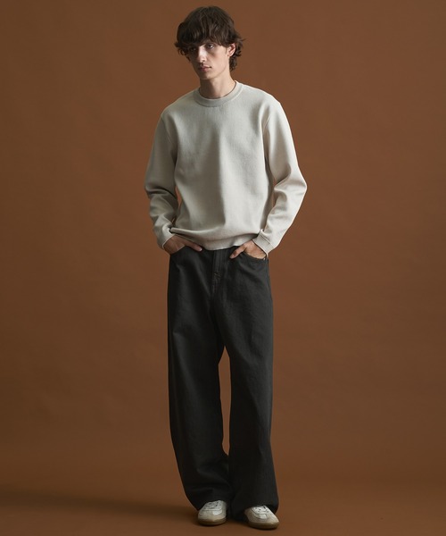 PUBLIC TOKYO（パブリックトウキョウ）の「【春先も大活躍】バウンドウールクルーネックニット /洗える/オフィスカジュアル/通勤/毛玉防止（ニット/セーター・メンズ・グレー/グレイッシュベージュ/ホワイト/ブラック/ダークグレー・1/4/3/2）」の17枚目の写真