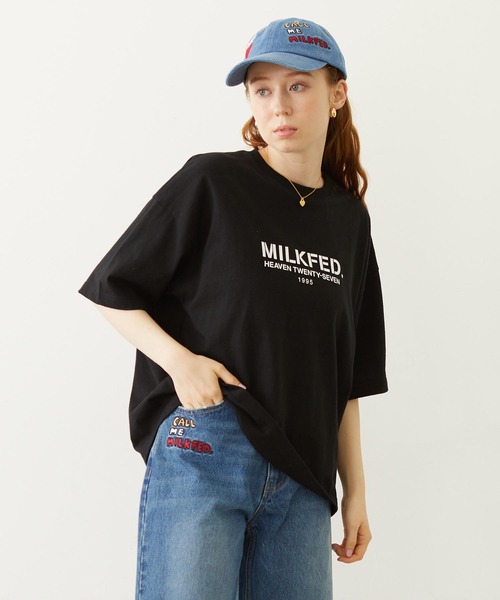 MILKFED.(ミルクフェド)の「STENCIL LOGO WIDE S/S TEE(Tシャツ/カットソー・レディース・ブラック/ネイビー/ホワイト・L/M)」の3枚目の写真