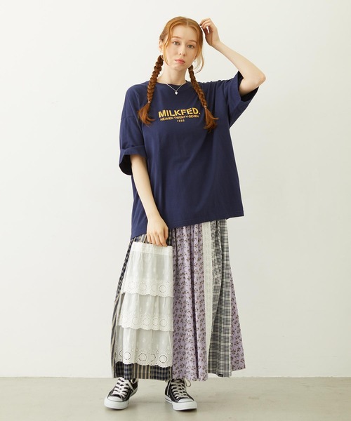 MILKFED.(ミルクフェド)の「STENCIL LOGO WIDE S/S TEE(Tシャツ/カットソー・レディース・ブラック/ネイビー/ホワイト・L/M)」の19枚目の写真