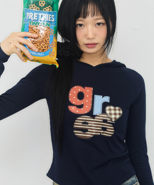 GRAVER（グレーバー）の「[グレイH] レディース スリムフィット フードパーカー_2カラー（パーカー・レディース・バーガンディー/ネイビー・FREE）」の3枚目の写真