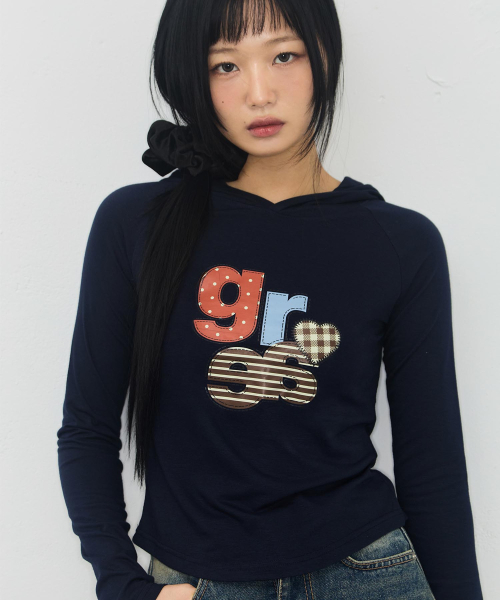 GRAVER（グレーバー）の「[グレイH] レディース スリムフィット フードパーカー_2カラー（パーカー・レディース・バーガンディー/ネイビー・FREE）」の4枚目の写真