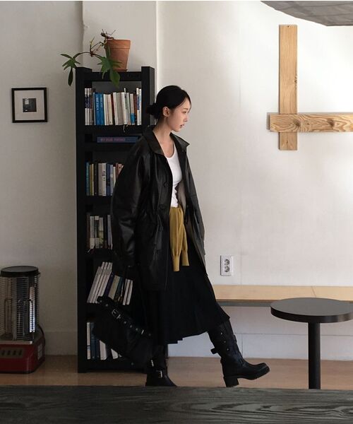 MUSINSA STANDARD WOMAN（ムシンサスタンダードウーマン）の「レディースプリーツミディスカート[ブラック]（スカート・レディース・その他・SMALL/MEDIUM/LARGE/X-SMALL）」の19枚目の写真