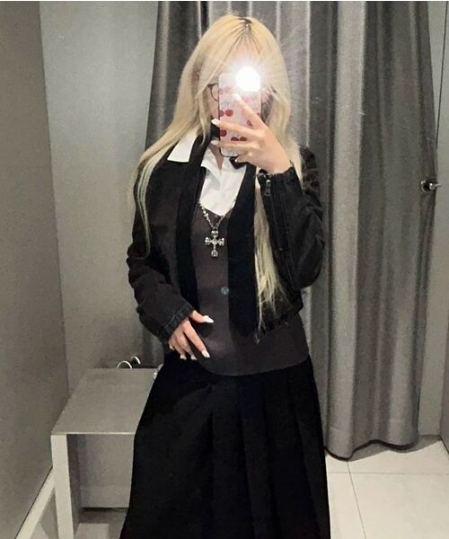 MUSINSA STANDARD WOMAN（ムシンサスタンダードウーマン）の「レディースプリーツミディスカート[ブラック]（スカート・レディース・その他・SMALL/MEDIUM/LARGE/X-SMALL）」の21枚目の写真