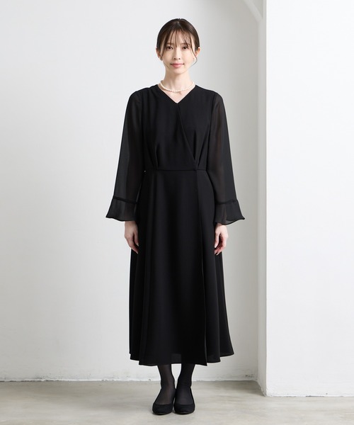 セール】【喪服・礼服・WEB限定】ウォッシャブル Vネック前開きAライン