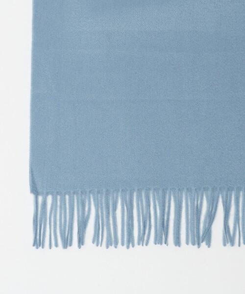 green label relaxing（グリーンレーベルリラクシング）の「カシミヤ マフラー（マフラー・レディース・オフホワイト/ライトブルー/ライトグレー/イエロー・FREE）」の10枚目の写真