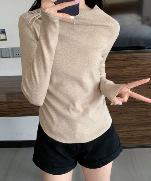 Miniministore(ミニミニストア)の「オフショルダーニットトップス 肌見せ秋服(ニット/セーター・レディース・ベージュ/ブラック/アイボリー/ピンク/ブルー・FREE)」の16枚目の写真