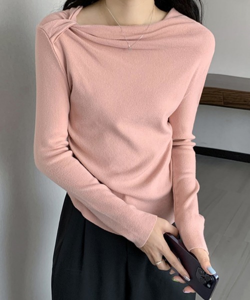 Miniministore(ミニミニストア)の「オフショルダーニットトップス 肌見せ秋服(ニット/セーター・レディース・ベージュ/ブラック/アイボリー/ピンク/ブルー・FREE)」の20枚目の写真