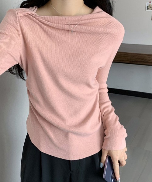 Miniministore(ミニミニストア)の「オフショルダーニットトップス 肌見せ秋服(ニット/セーター・レディース・ベージュ/ブラック/アイボリー/ピンク/ブルー・FREE)」の22枚目の写真