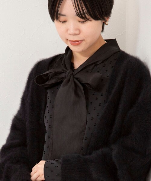 NOLLEY’S Sophi(ノーリーズソフィ)の「ウォッシャブルサテンドビーボウタイブラウス(シャツ/ブラウス・レディース・オフホワイト/ブラック・38)」の7枚目の写真