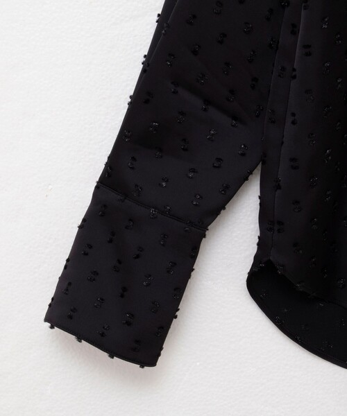 NOLLEY’S Sophi(ノーリーズソフィ)の「ウォッシャブルサテンドビーボウタイブラウス(シャツ/ブラウス・レディース・オフホワイト/ブラック・38)」の21枚目の写真