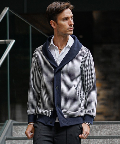 SOMEDIFF（サムディフ）の「【SOEMDIFF】ワッフルショールカラーカーディガン メンズ ショール襟 ホワイト ネイビー ブラック 春服 冬服（カーディガン/ボレロ・メンズ・ホワイト×ネイビー/ホワイト/ブラック・M/L/XL）」の2枚目の写真