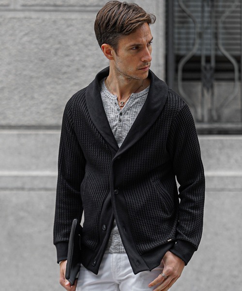 SOMEDIFF（サムディフ）の「【SOEMDIFF】ワッフルショールカラーカーディガン メンズ ショール襟 ホワイト ネイビー ブラック 春服 冬服（カーディガン/ボレロ・メンズ・ホワイト×ネイビー/ホワイト/ブラック・M/L/XL）」の3枚目の写真