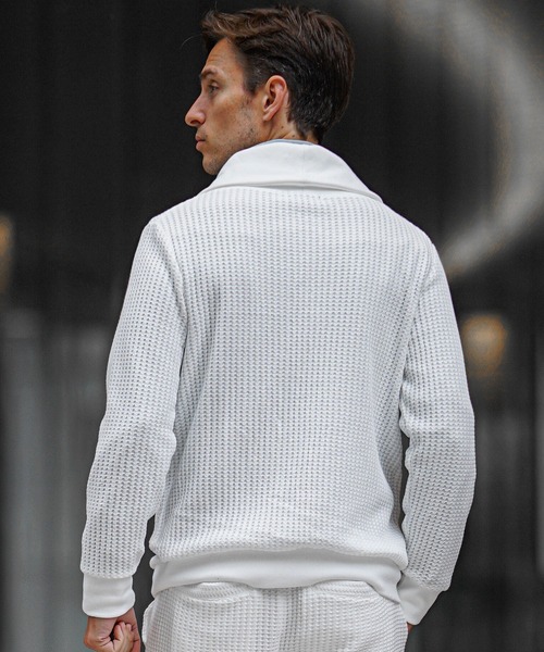 SOMEDIFF（サムディフ）の「【SOEMDIFF】ワッフルショールカラーカーディガン メンズ ショール襟 ホワイト ネイビー ブラック 春服 冬服（カーディガン/ボレロ・メンズ・ホワイト×ネイビー/ホワイト/ブラック・M/L/XL）」の6枚目の写真