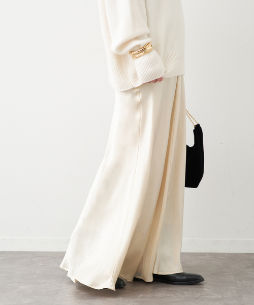 Deuxieme Classe（ドゥーズィエムクラス）の「シルクサテンスカート（スカート・レディース・ブラック/アイボリー・FREE）」の15枚目の写真