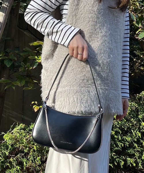 MISCH MASCH(ミッシュマッシュ)の「ハーフムーン ハンドバッグ(ハンドバッグ・レディース・ブラック/ブルー/キャメル・フリ-)」の8枚目の写真