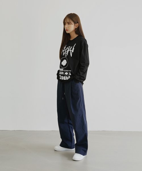 SLOW RECORD HOUSE（スローレコードハウス）の「ナイロンワンタックパンツ_ネイビー（その他パンツ・レディース・その他・SMALL/MEDIUM/LARGE）」の3枚目の写真