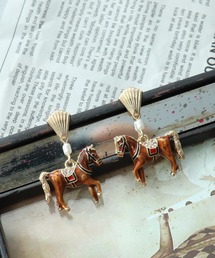 Three Four Time（スリーフォータイム）の「エポ馬ピアス（ピアス（両耳用））」