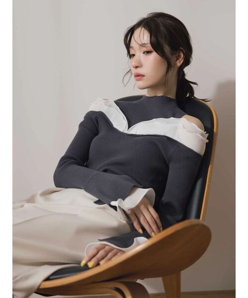 MERCURYDUO(マーキュリーデュオ)の「【セットアップ着用可】サイドベルトストレートパンツ(その他パンツ・レディース・アイボリー/ブラウン・MEDIUM/SMALL)」の6枚目の写真