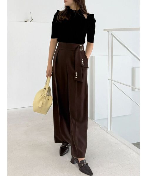 MERCURYDUO(マーキュリーデュオ)の「【セットアップ着用可】サイドベルトストレートパンツ(その他パンツ・レディース・アイボリー/ブラウン・MEDIUM/SMALL)」の9枚目の写真