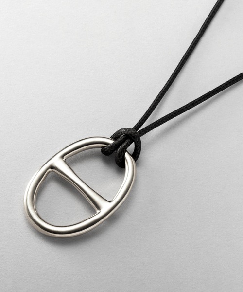 セール】【金属アレルギー対応】マルチに使えるグラスホルダーレザー