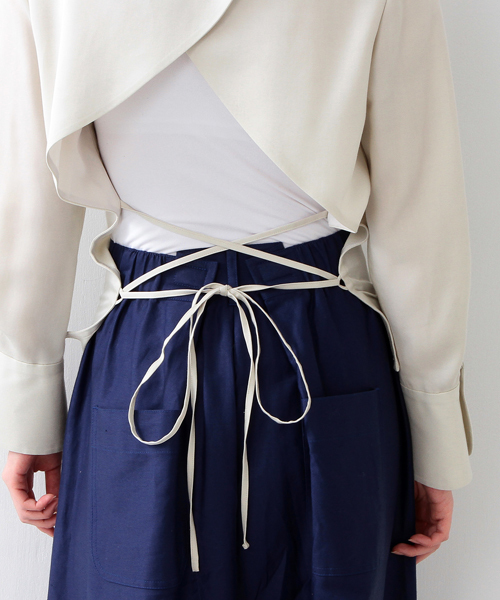 Ray BEAMS（レイビームス）の「RBS / オープン バックレースアップ（シャツ/ブラウス・レディース・ライトグレー/ネイビー・0/1）」の10枚目の写真