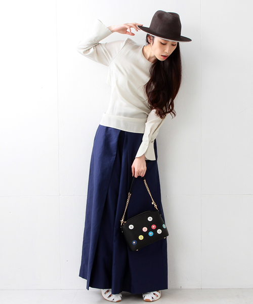 Ray BEAMS（レイビームス）の「RBS / オープン バックレースアップ（シャツ/ブラウス・レディース・ライトグレー/ネイビー・0/1）」の12枚目の写真