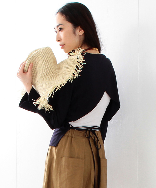 Ray BEAMS（レイビームス）の「RBS / オープン バックレースアップ（シャツ/ブラウス・レディース・ライトグレー/ネイビー・0/1）」の16枚目の写真