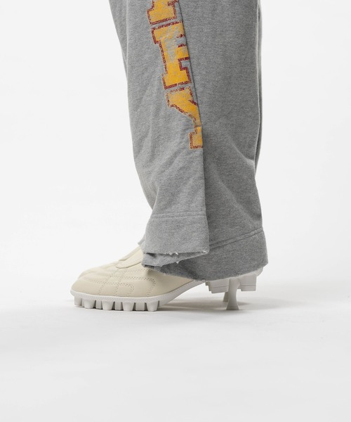 Maison MIHARA YASUHIRO（メゾンミハラヤスヒロ）の「College Print Sweat Pants（スウェットパンツ・レディース・ブラック/グレー・38/36/40）」の10枚目の写真