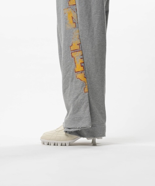 Maison MIHARA YASUHIRO（メゾンミハラヤスヒロ）の「College Print Sweat Pants（スウェットパンツ・レディース・ブラック/グレー・38/36/40）」の11枚目の写真