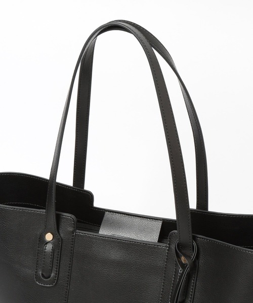 Andemiu(アンデミュウ)の「PCケース付きキリカエトートバッグ639537(トートバッグ・レディース・ブラック/ネイビー/アイボリー・FREE)」の12枚目の写真