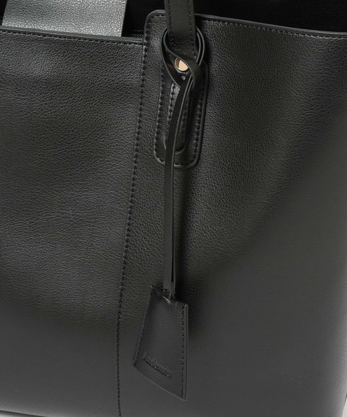 Andemiu(アンデミュウ)の「PCケース付きキリカエトートバッグ639537(トートバッグ・レディース・ブラック/ネイビー/アイボリー・FREE)」の14枚目の写真