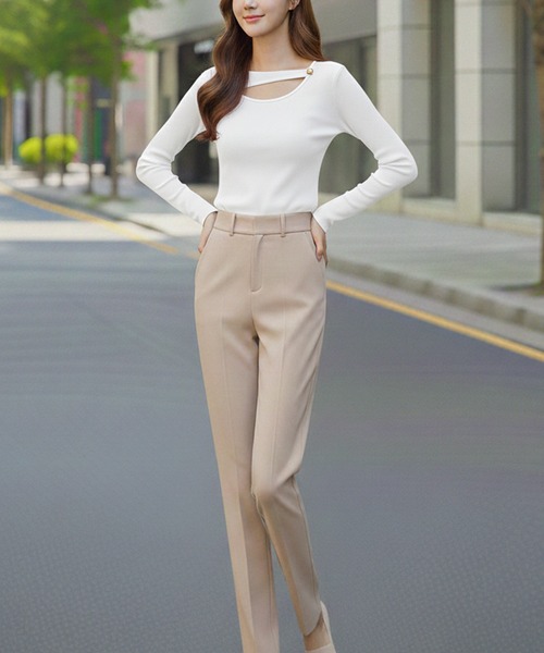 Pt18kg(プラチナイチハチキログラム)の「アシメカットアウト スリムトップス(Tシャツ/カットソー・レディース・ブラック/ブラウン/オレンジ/ホワイト・FREE)」の9枚目の写真
