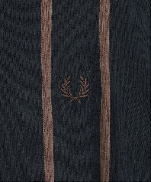 FRED PERRY（フレッドペリー）の「FRED PERRY VERTICAL STRIPE KNITTED SHIRT K6537（ニット/セーター・メンズ・ネイビー・M/L）」の4枚目の写真
