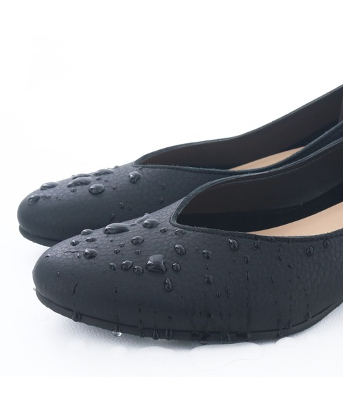 ENあしながおじさん（エンアシナガオジサン）の「防水│プレーンパンプス　3760007（パンプス・レディース・ベージュ/ブラック・22.5cm/24.5cm/24cm/23.5cm/23cm）」の5枚目の写真