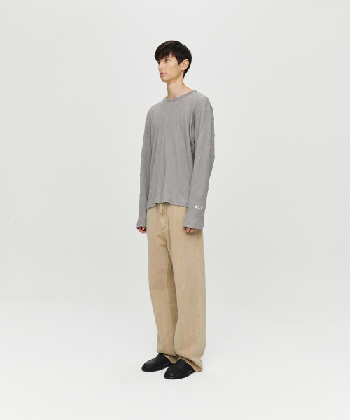 HEUTE(ホイテ)の「WAFFLE RACING T-SHIRT (GREY)(Tシャツ/カットソー・メンズ・グレー・M/L)」の2枚目の写真