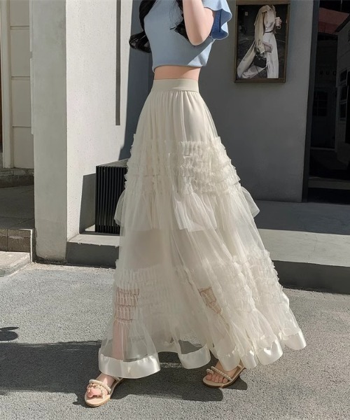 Mejoul（メジュール）の「【2026春夏新作】シアーフリル ティアードボリュームチュールロングスカート（スカート・レディース・ホワイト/ブラック・F）」の14枚目の写真