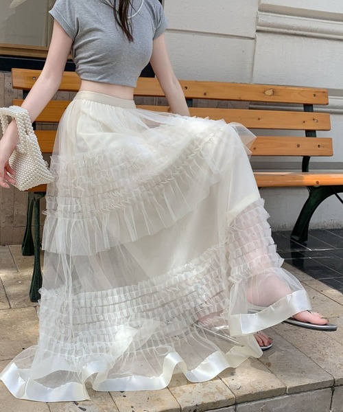 Mejoul（メジュール）の「【2026春夏新作】シアーフリル ティアードボリュームチュールロングスカート（スカート・レディース・ホワイト/ブラック・F）」の7枚目の写真