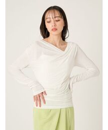 2wayデコルテタックドレープトップス