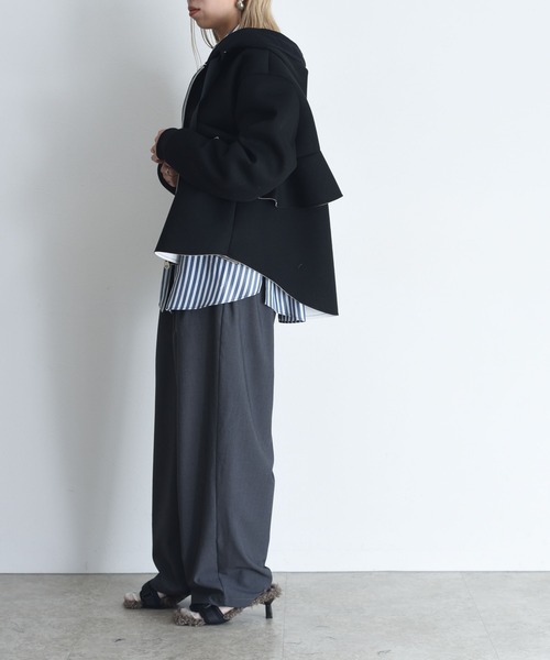 Eimee Law（エイミーロウ）の「ボンディング ジップフリルフーディ（パーカー・レディース・ライトグレー/ブラック/アイボリー・FREE）」の18枚目の写真