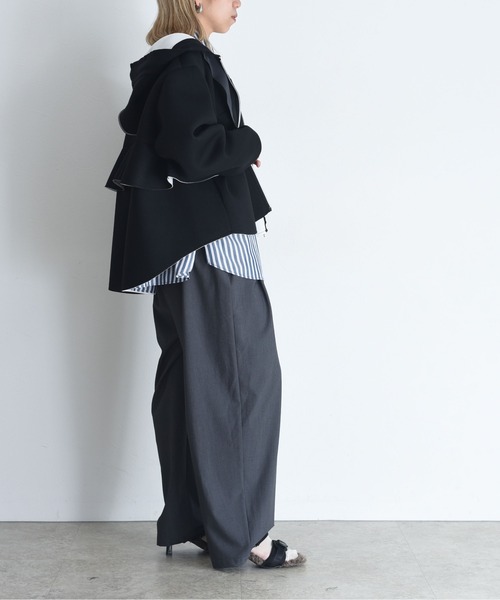 Eimee Law（エイミーロウ）の「ボンディング ジップフリルフーディ（パーカー・レディース・ライトグレー/ブラック/アイボリー・FREE）」の20枚目の写真