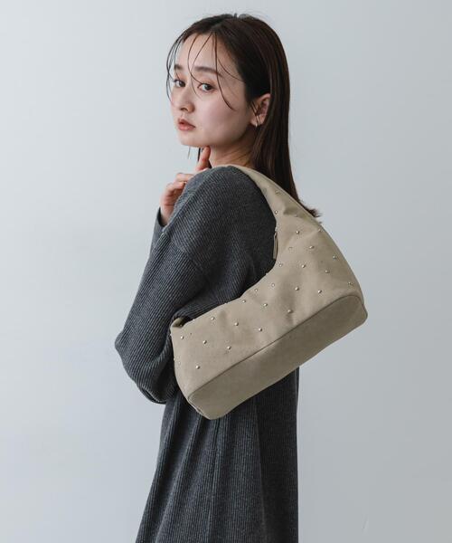 SENSE OF PLACE by URBAN RESEARCH（センスオブプレイスバイアーバンリサーチ）の「スタッズラウンドバッグ（ハンドバッグ・レディース・ライトベージュ/ブラック・ONE）」の13枚目の写真