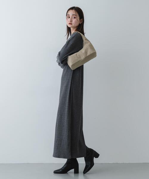 SENSE OF PLACE by URBAN RESEARCH（センスオブプレイスバイアーバンリサーチ）の「スタッズラウンドバッグ（ハンドバッグ・レディース・ライトベージュ/ブラック・ONE）」の16枚目の写真