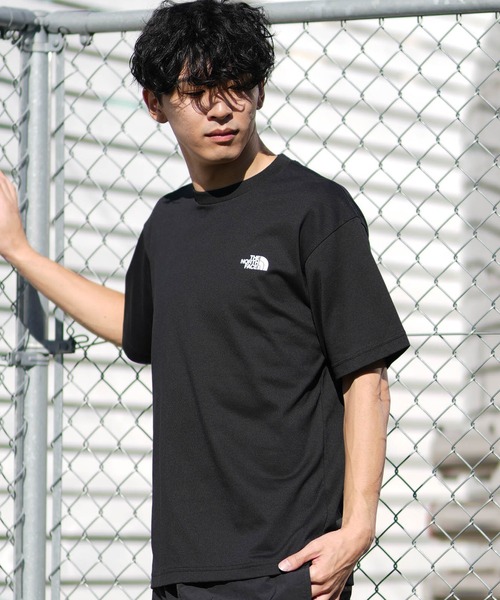 THE NORTH FACE（ザノースフェイス）の「THE NORTH FACE/ノースフェイス メンズ 半袖Tシャツ ショートスリーブTシャツ NT32647（Tシャツ/カットソー・メンズ・ブラック/ホワイト・S/M/L/XL/XXL）」の7枚目の写真