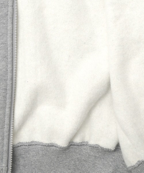 MFC STORE（エムエフシーストア）の「MFC STORE ORIGINAL SMALL MS LOGO ZIP HOODIE（パーカー・メンズ・ブラック/グレー・S/M/L/XL/XXL）」の9枚目の写真