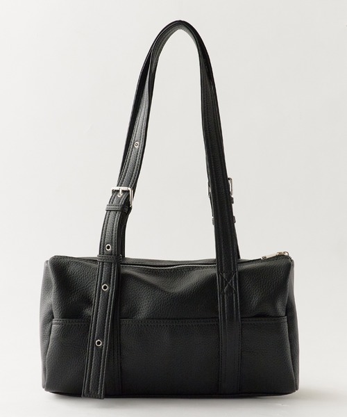 AO2(アオズ)の「Faux Leather 2-Way Shoulder Bag with Pockets / マチあり フェイクレザー2WAYショルダーバッグ 秋 秋服 2026年秋冬(ショルダーバッグ・レディース・ブラック/ホワイト/ブラウン/ベージュ・FREE)」の3枚目の写真