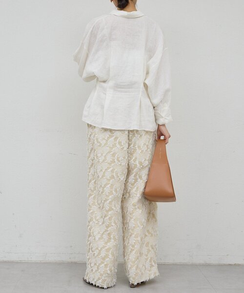 GALLARDAGALANTE（ガリャルダガランテ）の「【WEB限定】【大人気につきリバイバル】ウエストシェイプシャツ（シャツ/ブラウス・レディース・ホワイト/ブラウン/ピンク/ブラック・FREE）」の16枚目の写真