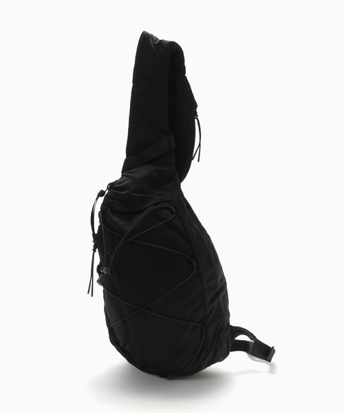 C.P.Company / シーピーカンパニー NYLON B CROSSBODY BACKPACK