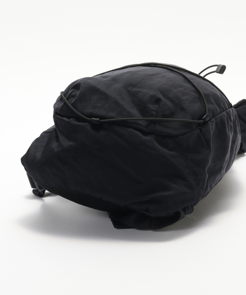 C.P.Company / シーピーカンパニー NYLON B CROSSBODY BACKPACK