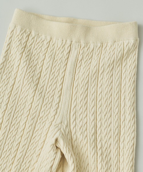 Curensology（カレンソロジー）の「Curensology(カレンソロジー)/ローシルクケーブルニットパンツ（その他パンツ・レディース・クリーム/ブラック・FREE）」の10枚目の写真